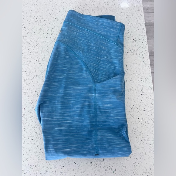 Lululemon Power Thru High-Rise Tight 25"
Heathered Capture Blue Sz women’s 12 - Picture 7 of 10